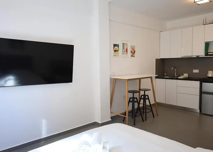 Synathens II - Apartments & Studios